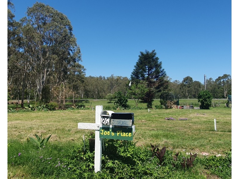 86 Fitzroy Street, Nanango QLD 4615