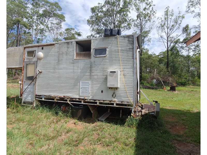 165 Crumpton Drive, Blackbutt QLD 4306