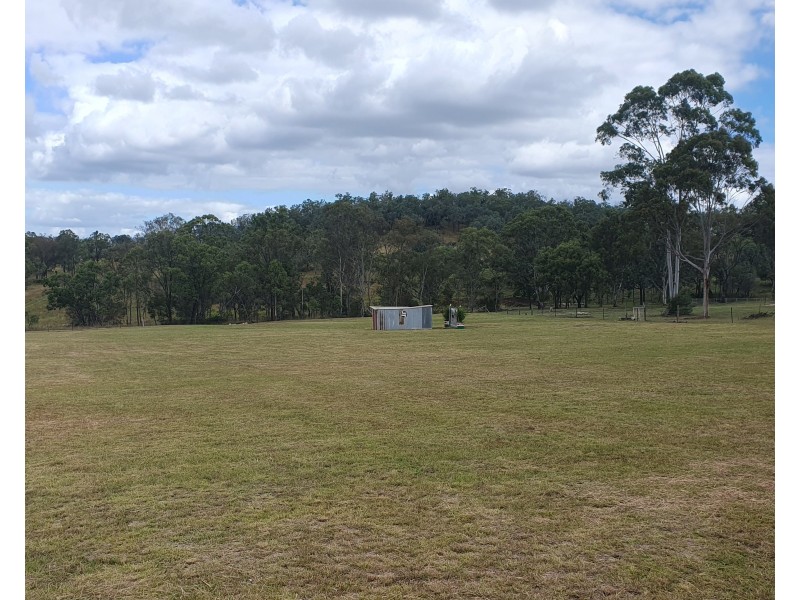 156 Pauls Parade, Ellesmere QLD 4610