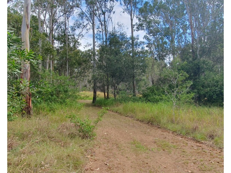 369 Old Esk Road, Benarkin QLD 4306