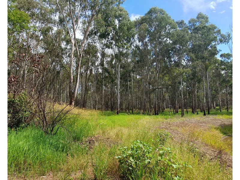 369 Old Esk Road, Benarkin QLD 4306