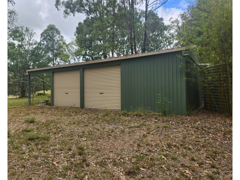 96 Gibson road, Benarkin QLD 4306