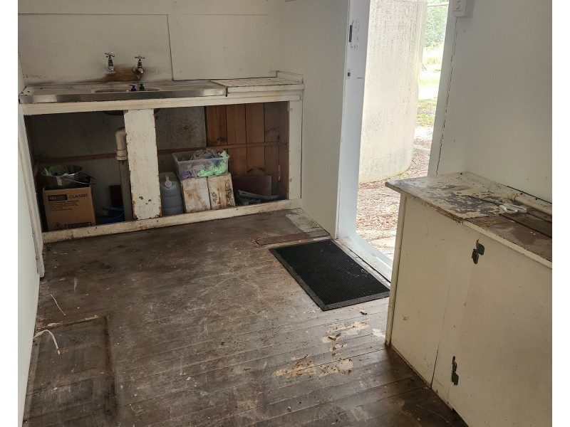 96 Gibson road, Benarkin QLD 4306