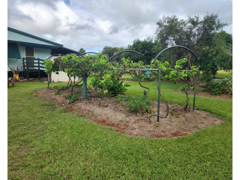 179 Blackbutt-Crow’s Nest Road, Blackbutt QLD 4306