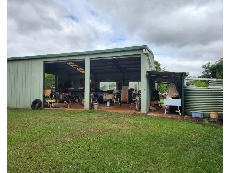 179 Blackbutt-Crow’s Nest Road, Blackbutt QLD 4306