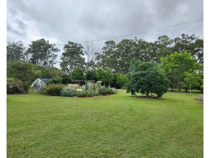 179 Blackbutt-Crow’s Nest Road, Blackbutt QLD 4306
