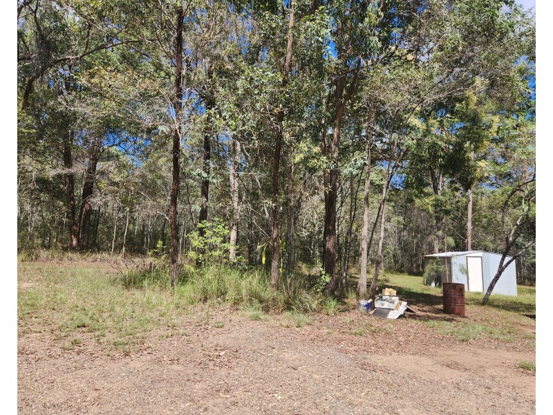 268 Crumpton drive, Blackbutt QLD 4306