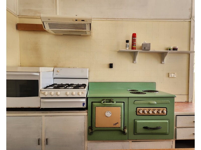 49 Franks road, Blackbutt QLD 4306