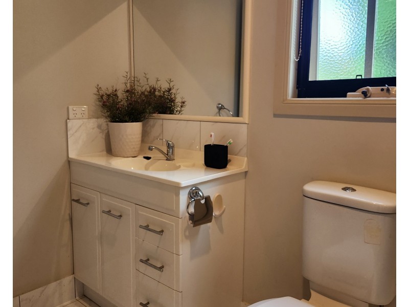 124 Anita Road, Blackbutt QLD 4306