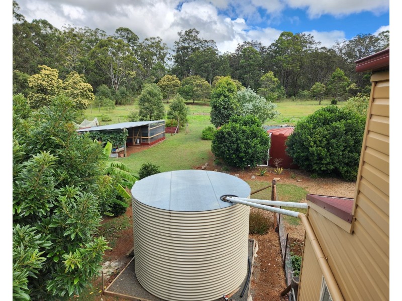 124 Anita Road, Blackbutt QLD 4306