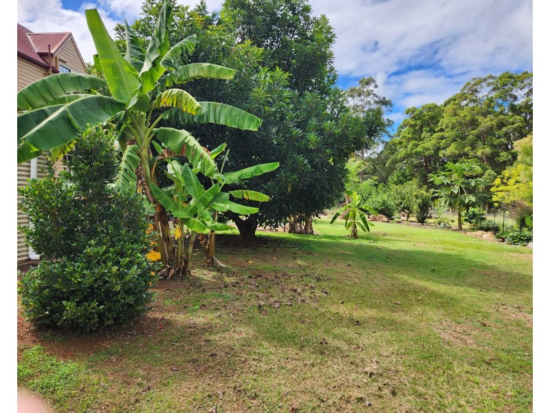 124 Anita Road, Blackbutt QLD 4306