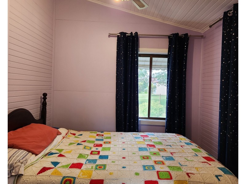 13 Coulson Street, Blackbutt QLD 4306