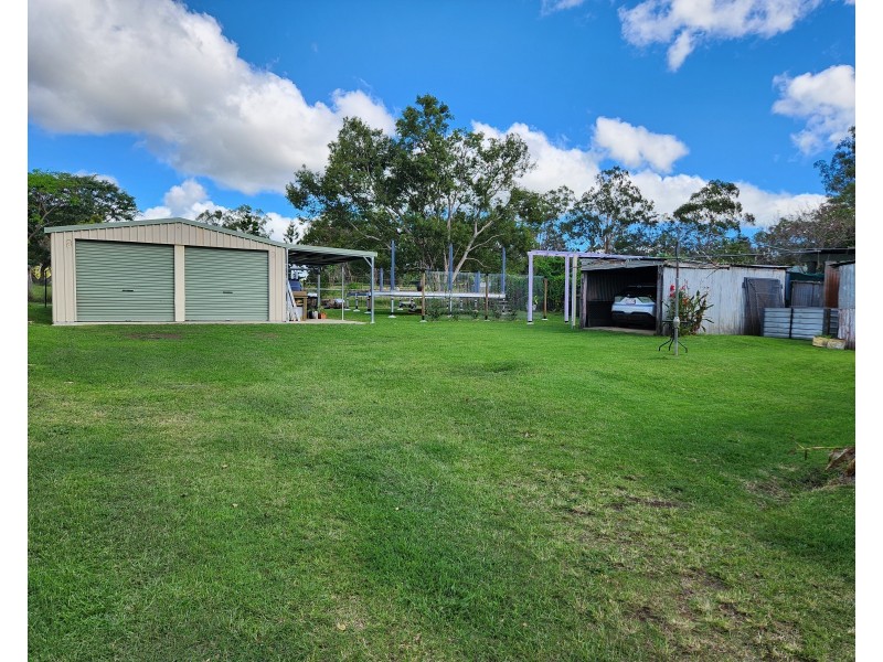 13 Coulson Street, Blackbutt QLD 4306