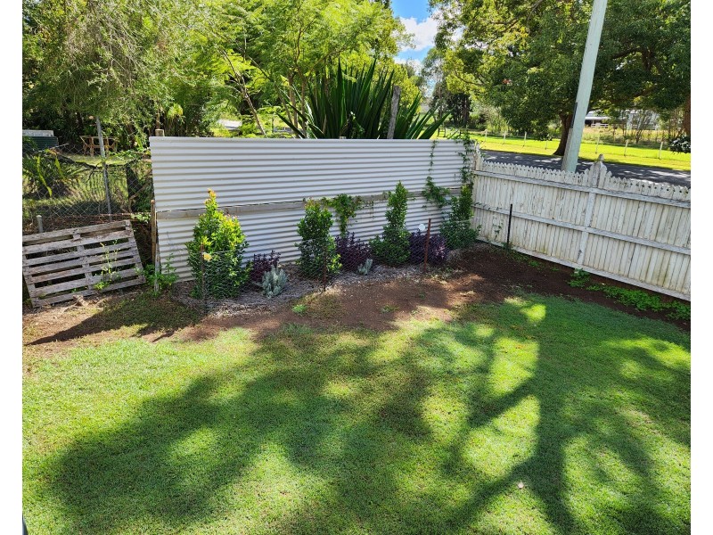 13 Coulson Street, Blackbutt QLD 4306