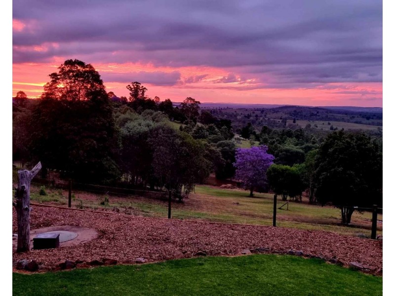 148 Greenhills Drive, Blackbutt QLD 4306