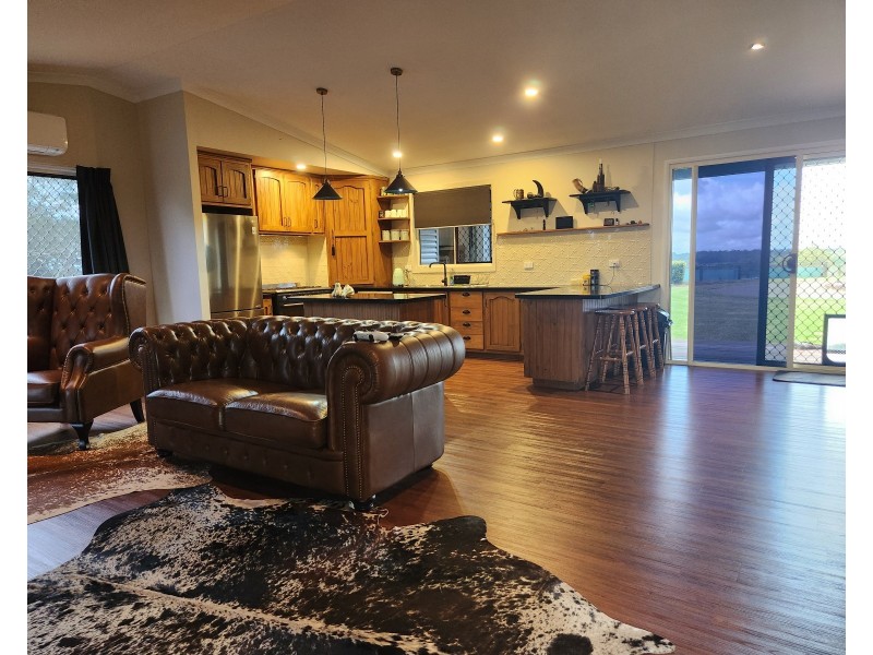 148 Greenhills Drive, Blackbutt QLD 4306