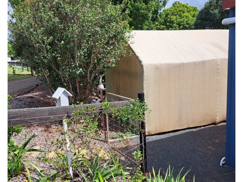 148 Greenhills Drive, Blackbutt QLD 4306