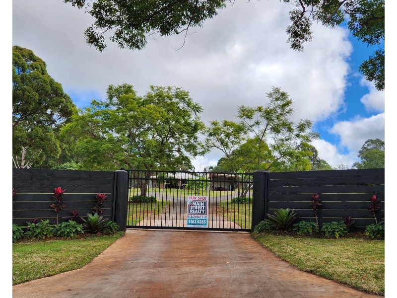 9 Griffin Road, Blackbutt QLD 4306