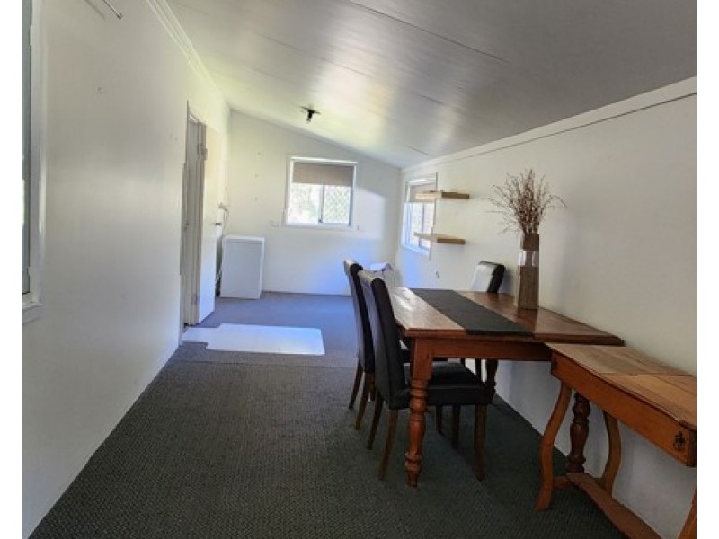 386 CRUMPTON DRIVE, Blackbutt QLD 4306