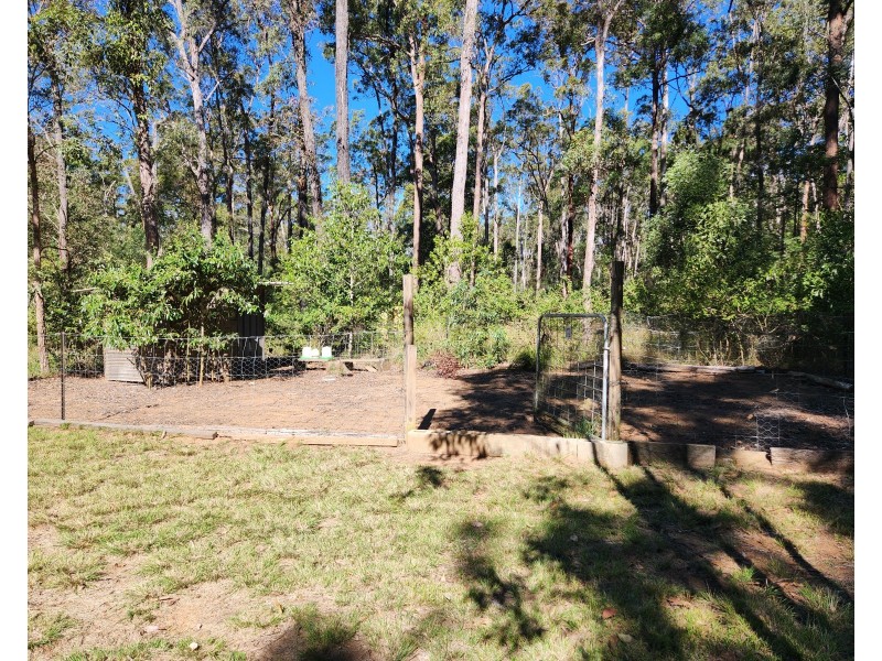 386 CRUMPTON DRIVE, Blackbutt QLD 4306