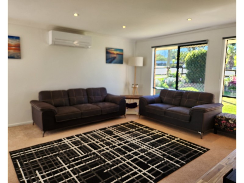 9 Toomey Street, Yarraman QLD 4614