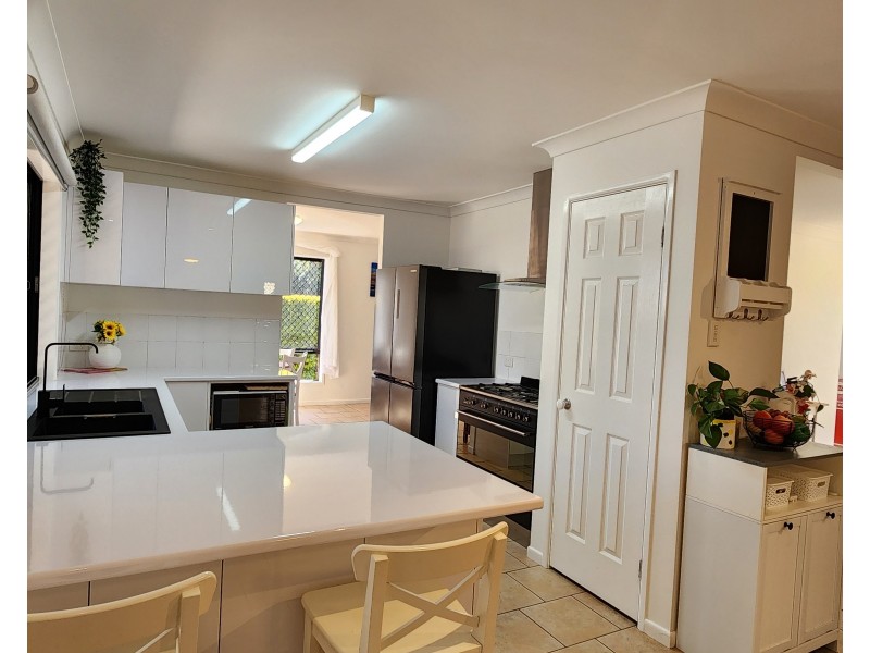 9 Toomey Street, Yarraman QLD 4614