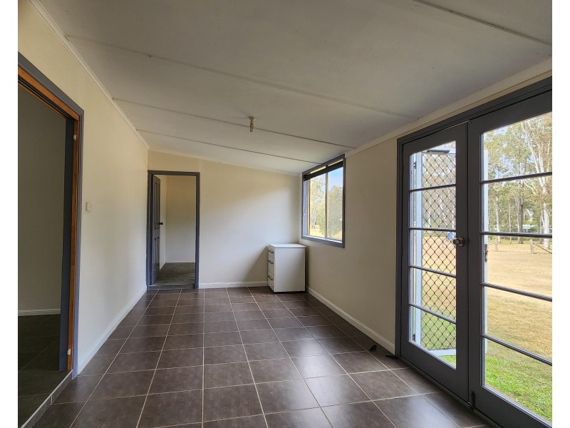 19 JONES ROAD, Benarkin QLD 4306