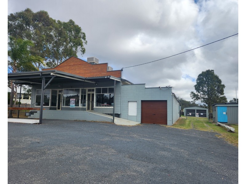 3 Munro Street, Cooyar QLD 4402