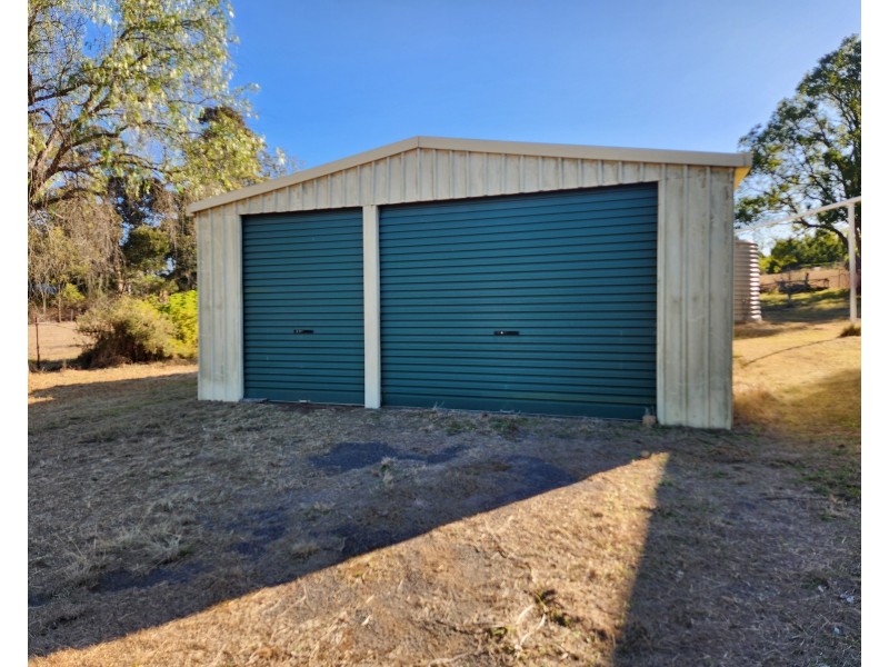 65 Bowman Road, Blackbutt QLD 4306