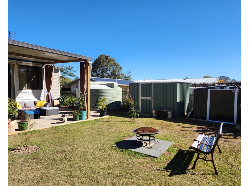 14 Miller Street, Blackbutt QLD 4306