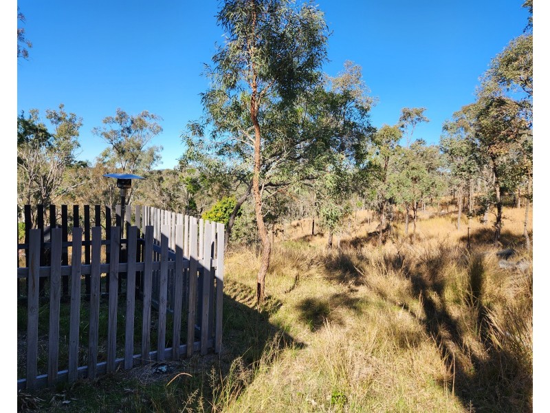 97 Stretton Drive, Blackbutt QLD 4306