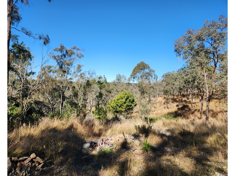 97 Stretton Drive, Blackbutt QLD 4306