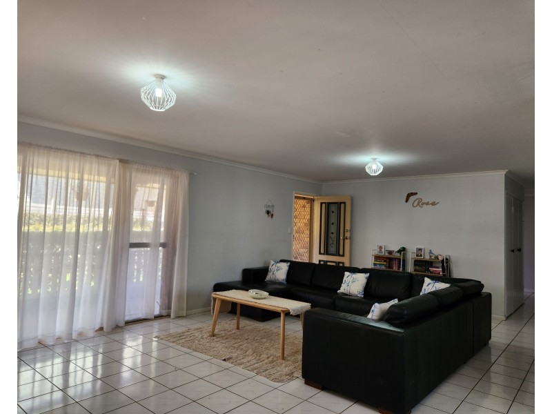 25 Miller Street, Blackbutt QLD 4306