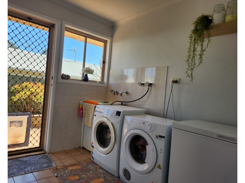 25 Miller Street, Blackbutt QLD 4306