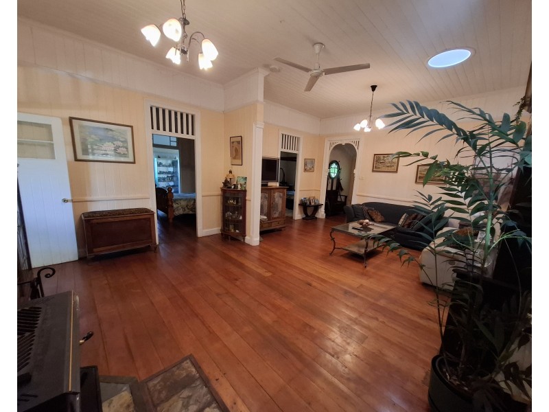 57 Ogilvie Road, Blackbutt South QLD 4306