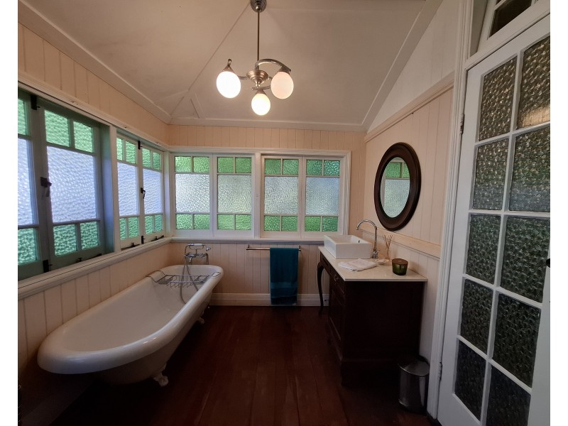 57 Ogilvie Road, Blackbutt South QLD 4306