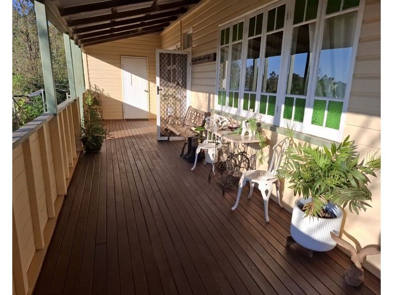 57 Ogilvie Road, Blackbutt South QLD 4306
