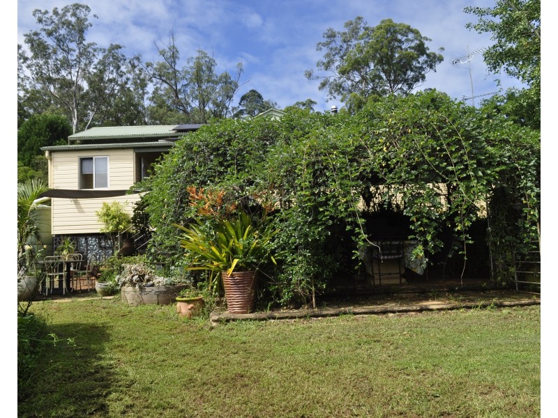 57 Ogilvie Road, Blackbutt South QLD 4306