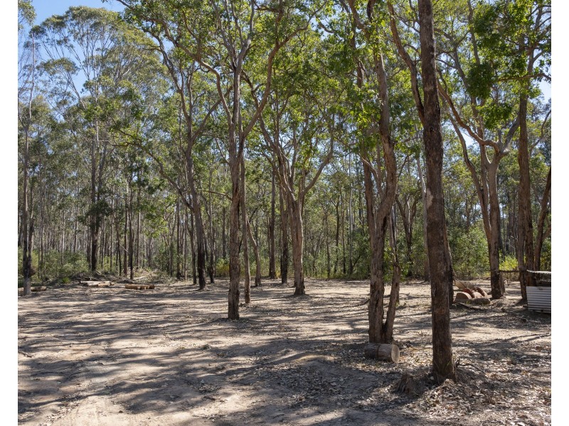 151 Cameron Road, Blackbutt North QLD 4306