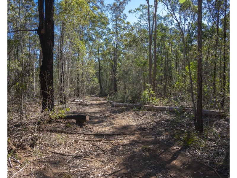 151 Cameron Road, Blackbutt North QLD 4306