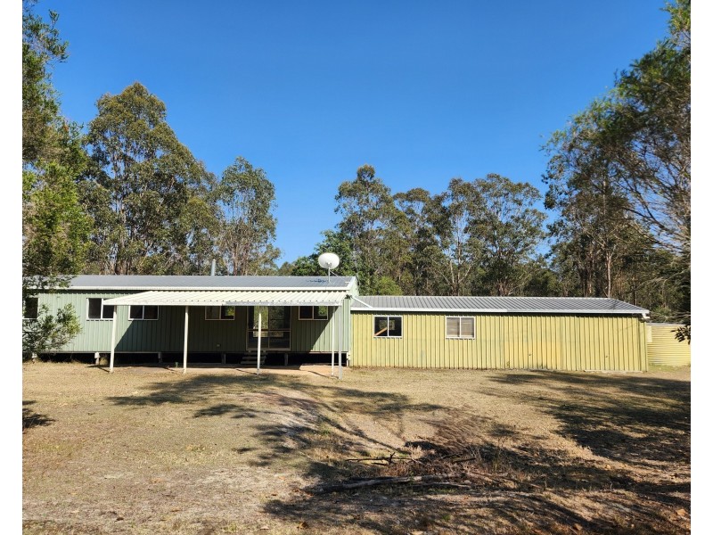 39 McLaughlan Road, Benarkin QLD 4306
