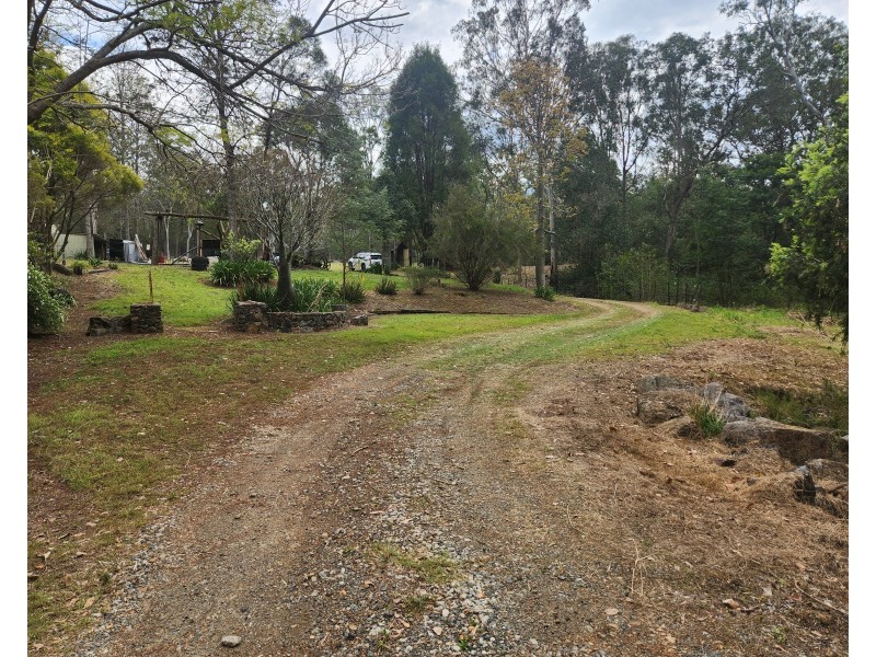 67  Enid Court, Blackbutt QLD 4306