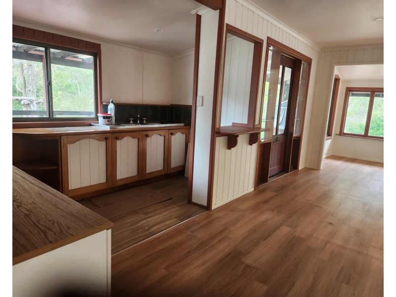 67  Enid Court, Blackbutt QLD 4306