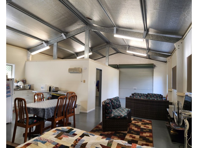 81 Bowman Road, Blackbutt QLD 4306