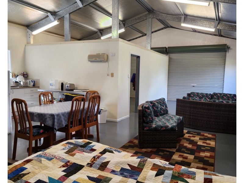 81 Bowman Road, Blackbutt QLD 4306