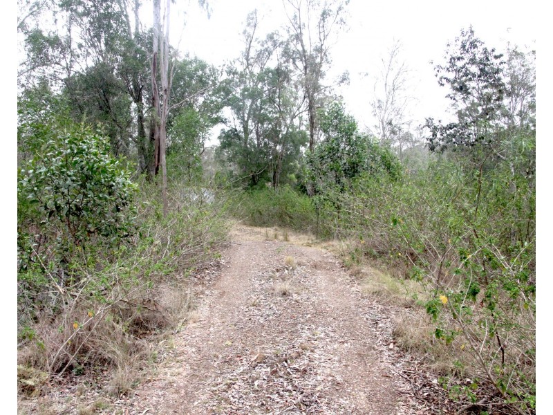 80 Pamela Drive, Blackbutt QLD 4306