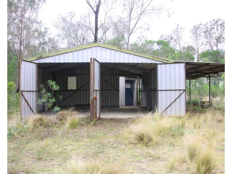 80 Pamela Drive, Blackbutt QLD 4306