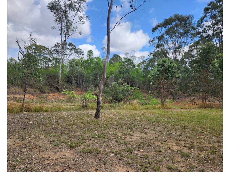 105 McLaughlan Road, Benarkin QLD 4306