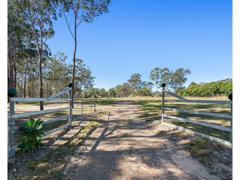 192 Franks Road, Blackbutt QLD 4306