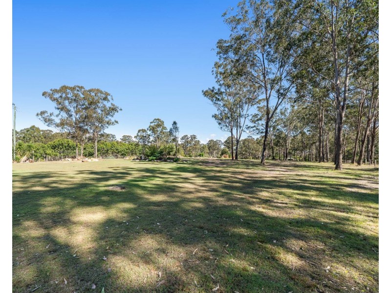 192 Franks Road, Blackbutt QLD 4306
